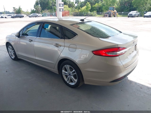 3FA6P0H78JR254229 Ford FUSION SE