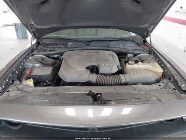 2C3CDZAG5JH339596 Dodge Challenger Sxt Plus