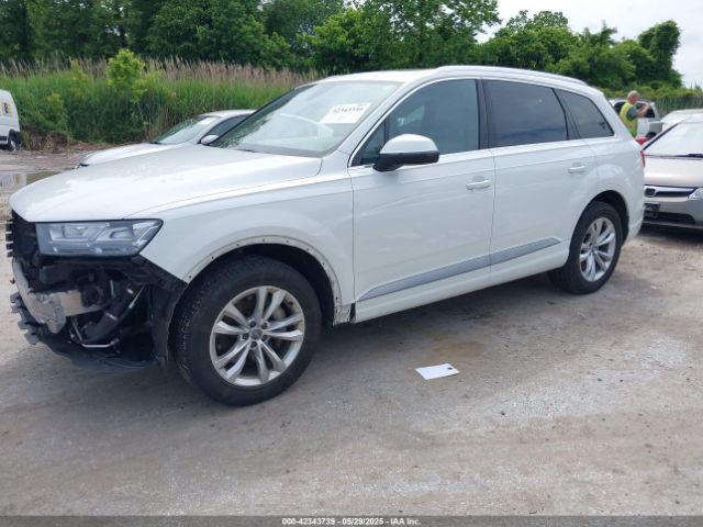 2017 AUDI Q7 WA1LHAF7XHD048636 Photo 1