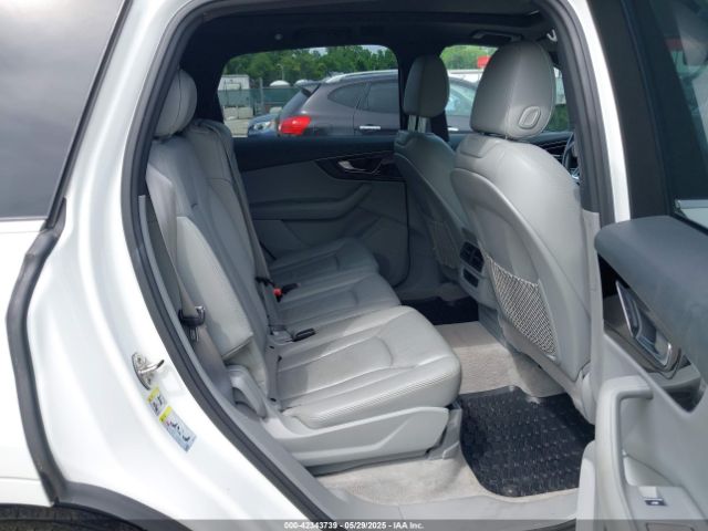 2017 AUDI Q7 WA1LHAF7XHD048636 Photo 7