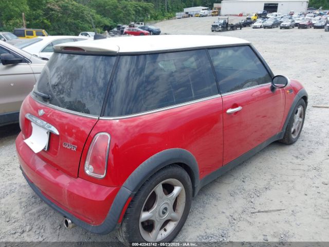 2005 MINI COOPER WMWRC33505TK62708 Photo 3
