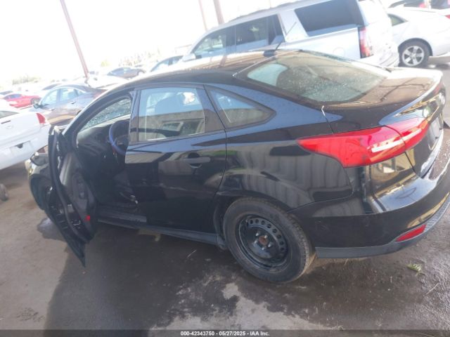 1FADP3E22FL349442 Ford FOCUS S