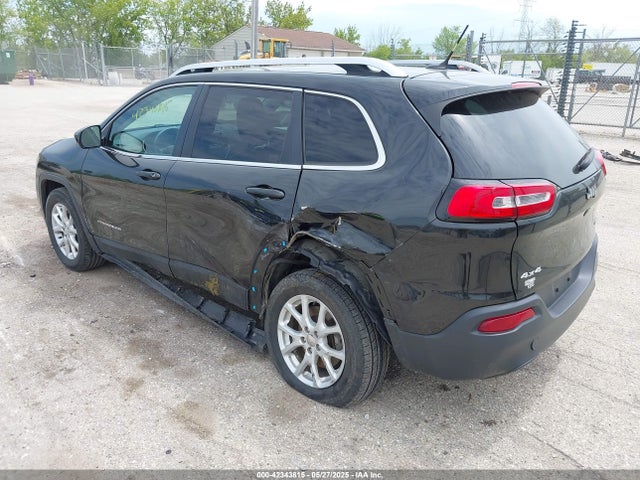 1C4PJMCB5FW514240 Jeep Cherokee Latitude
