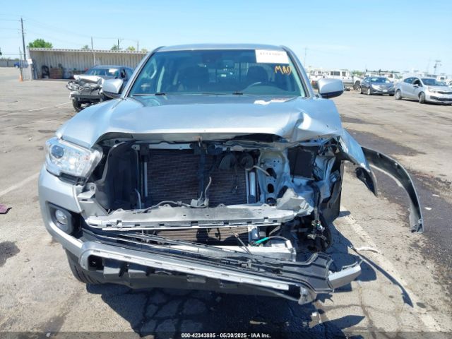 3TMAZ5CNXNM179330 Toyota Tacoma Sr5 V6