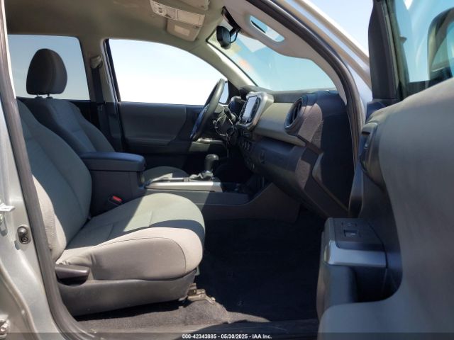 3TMAZ5CNXNM179330 Toyota Tacoma Sr5 V6