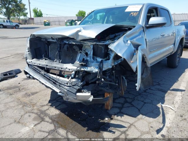 3TMAZ5CNXNM179330 Toyota Tacoma Sr5 V6