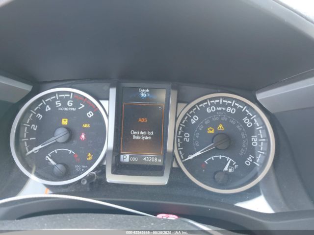 3TMAZ5CNXNM179330 Toyota Tacoma Sr5 V6