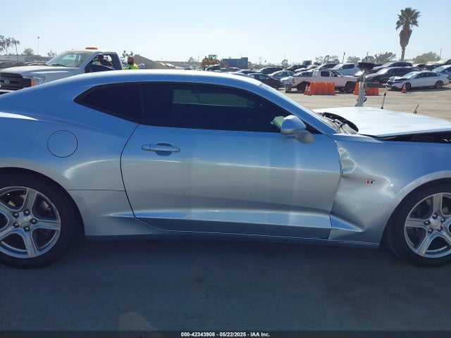 Chevrolet Camaro 1lt 2017 1G1FB1RS0H0146367 Image 12