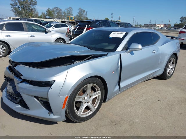Chevrolet Camaro 1lt 2017 1G1FB1RS0H0146367 Image 2