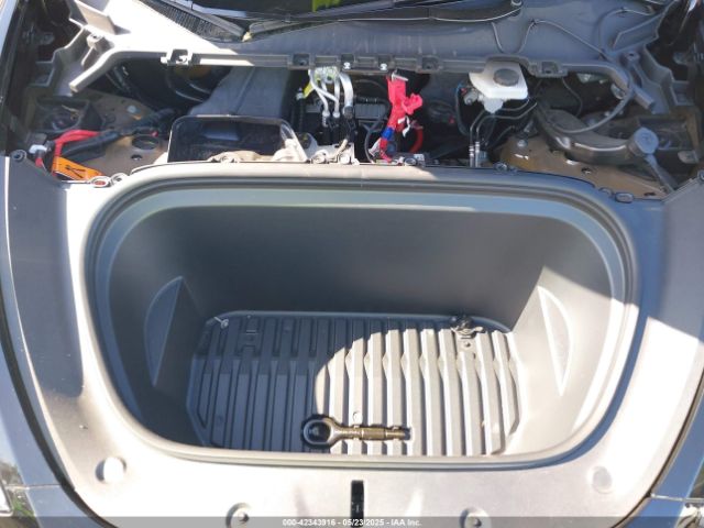 7SAYGDEFXSF261145 Tesla Model Y Performance Dual Motor All-wheel Drive