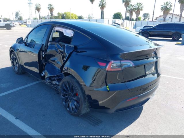 7SAYGDEFXSF261145 Tesla Model Y Performance Dual Motor All-wheel Drive