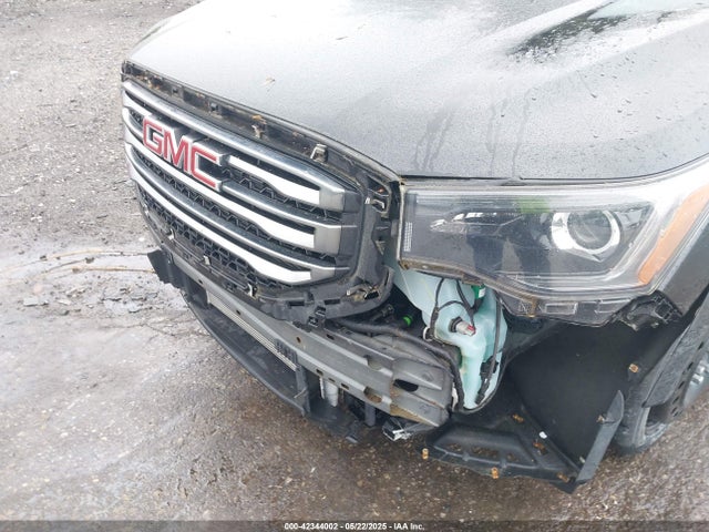 1GKKNVLS8HZ135548 GMC Acadia Slt-1