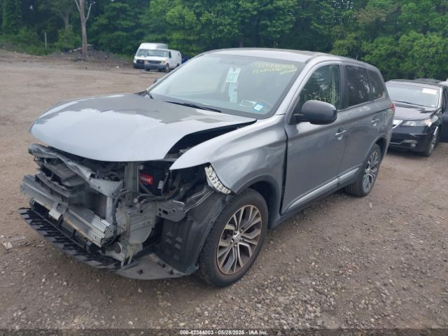 JA4AD2A35HZ050004 Mitsubishi Outlander Es