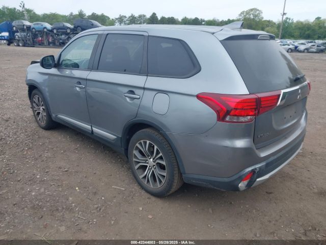 JA4AD2A35HZ050004 Mitsubishi Outlander Es