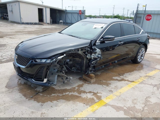Cadillac lgy 2020 1G6DN5RW6L0149883 Image 2