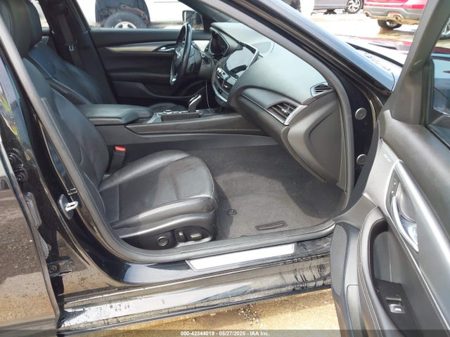 Cadillac lgy 2020 1G6DN5RW6L0149883 Image 5