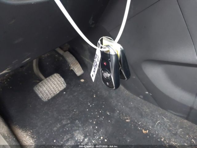 KL4CJASB8HB013636 Buick Encore Preferred