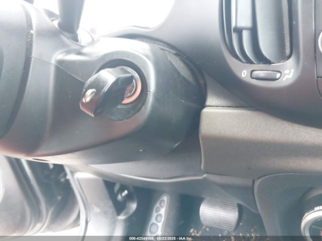 2015 FIAT 500L ZFBCFADH1FZ033761 Photo 10