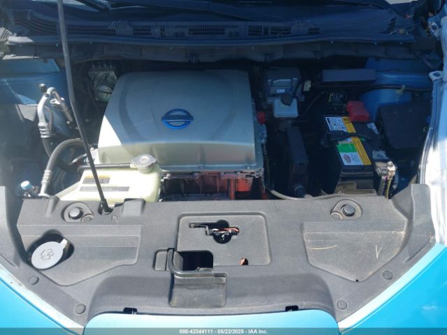 1N4AZ0CP1FC333386 Nissan LEAF S