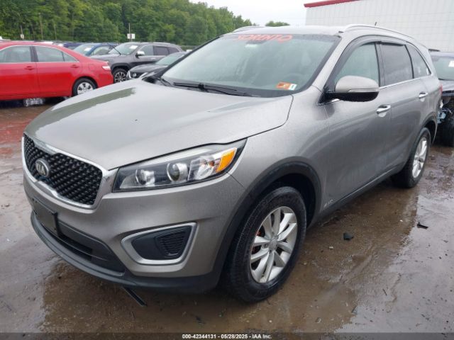 5XYPGDA31HG270824 KIA Sorento 2.4l Lx