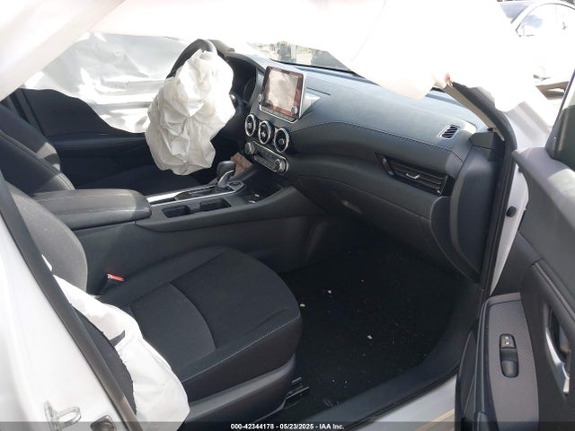3N1AB8CV1NY272528 Nissan Sentra Sv Xtronic Cvt