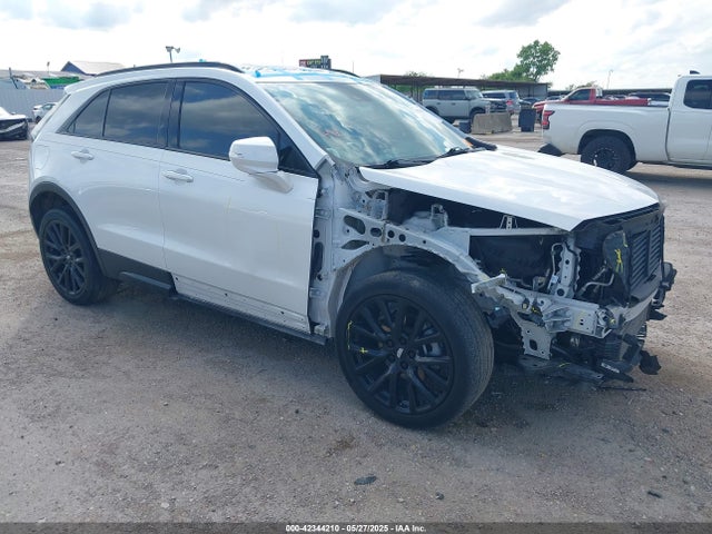 2023 CADILLAC XT4 1GYFZER46PF109082 Photo 0