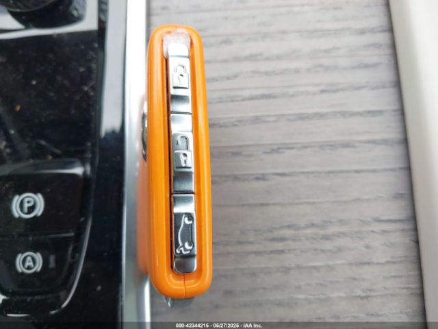 2024 VOLVO XC90 YV4062PE3R1181627 Photo 10