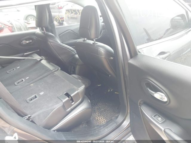 1C4PJMLBXLD580130 Jeep Cherokee Latitude Plus 4x4