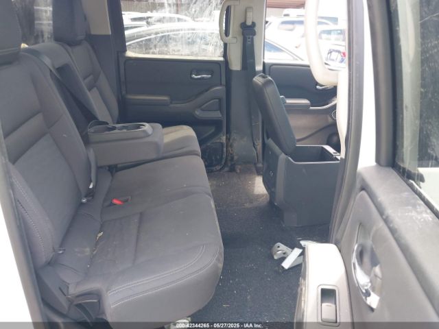 1N6ED1EK7RN650404 Nissan Frontier Sv 4x4