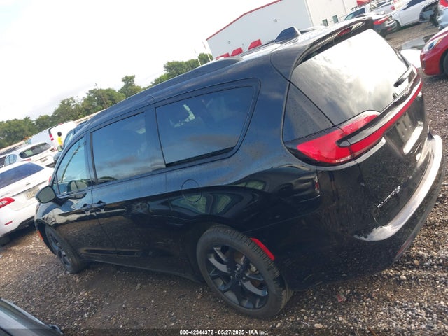 2C4RC1GG3SR509449 Chrysler Pacifica Limited