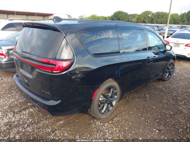 2025 CHRYSLER PACIFICA 2C4RC1GG3SR509449 Photo 3