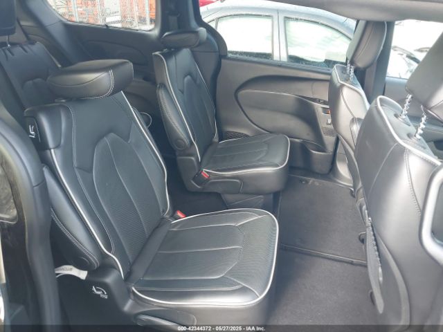 2025 CHRYSLER PACIFICA 2C4RC1GG3SR509449 Photo 7