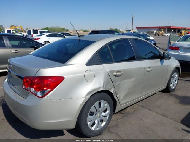 1G1PA5SH8E7440048 Chevrolet Cruze Ls Auto