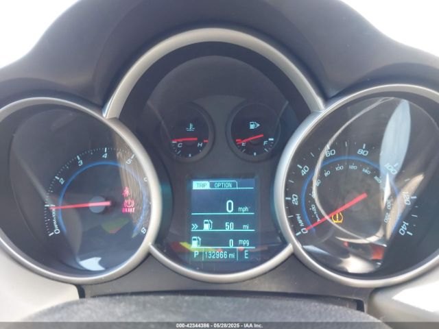 1G1PA5SH8E7440048 Chevrolet Cruze Ls Auto