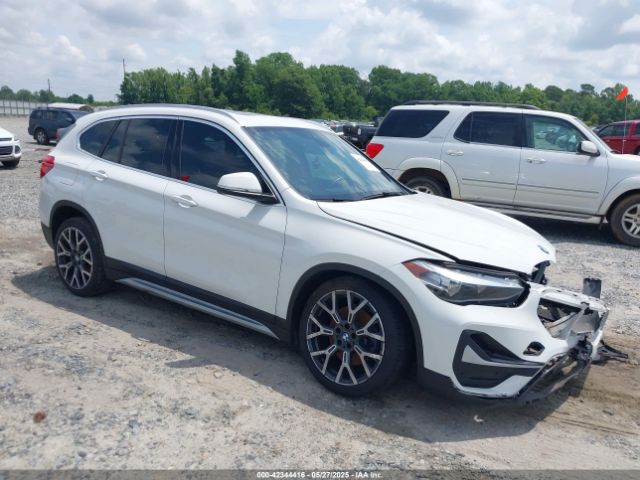2021 BMW X1 WBXJG7C07M5T08833