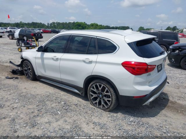 2021 BMW X1 WBXJG7C07M5T08833 Photo 2