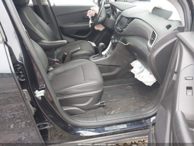 2022 CHEVROLET TRAX KL7CJPSM9NB516854 Photo 4