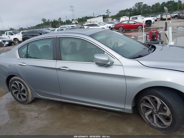 1HGCR2F89HA171767 Honda k24w1