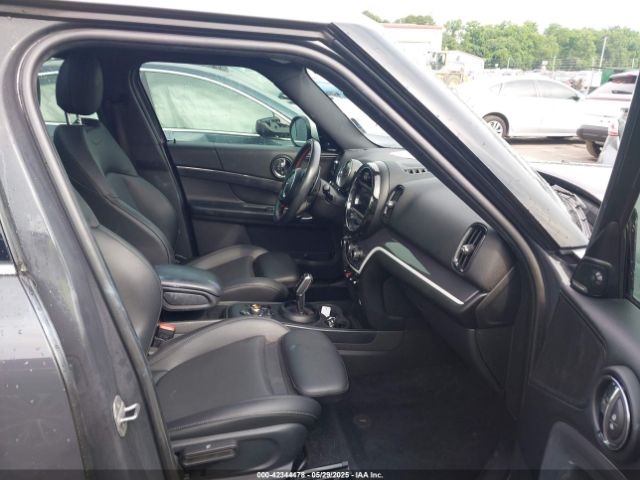 2020 MINI COUNTRYMAN WMZYW7C0XL3L85463 Photo 4