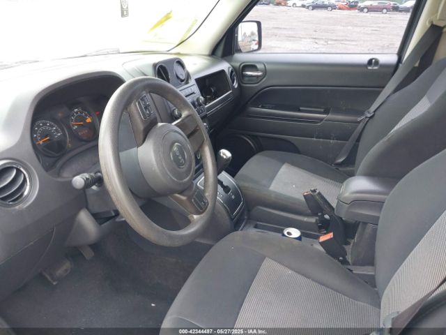 1C4NJRBB1FD121420 Jeep Patriot Sport