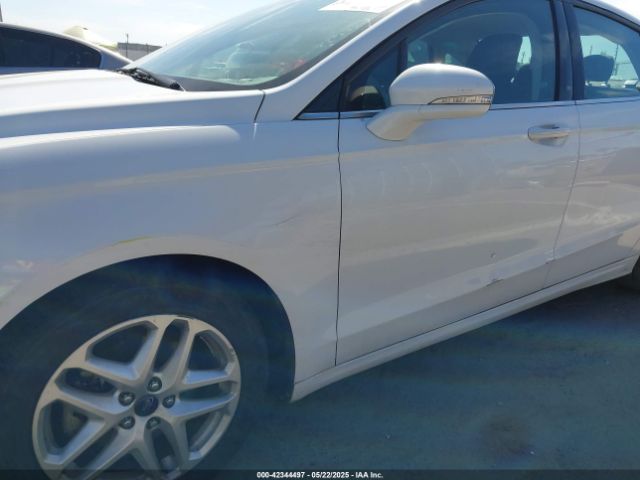 3FA6P0HD1ER164772 Ford FUSION SE