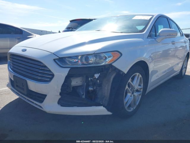 3FA6P0HD1ER164772 Ford FUSION SE