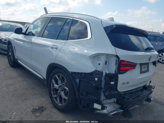2022 BMW X3 5UX43DP04N9N05935 Photo 2