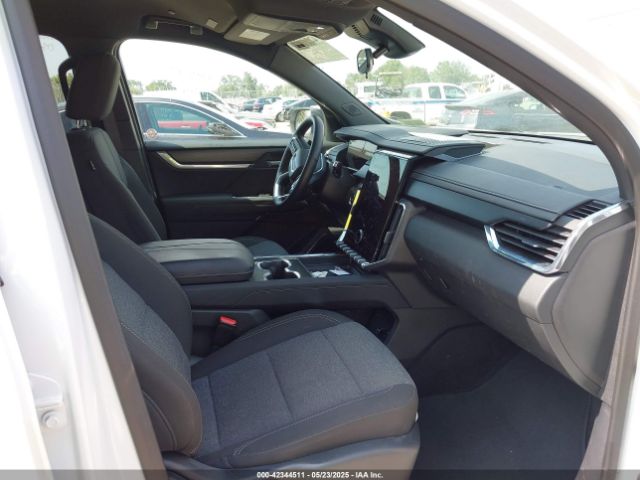 1GKENKRS2SJ161183 GMC Acadia Fwd Elevation