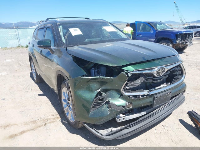 5TDKDRBH3PS520012 Toyota t24a-fts