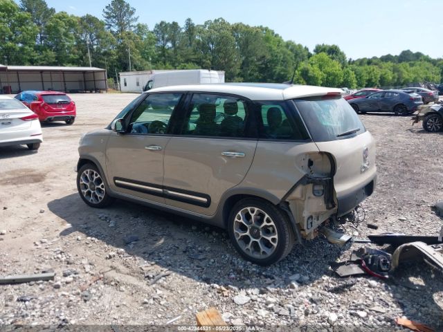 2017 FIAT 500L ZFBCFADH0HZ038730 Photo 2
