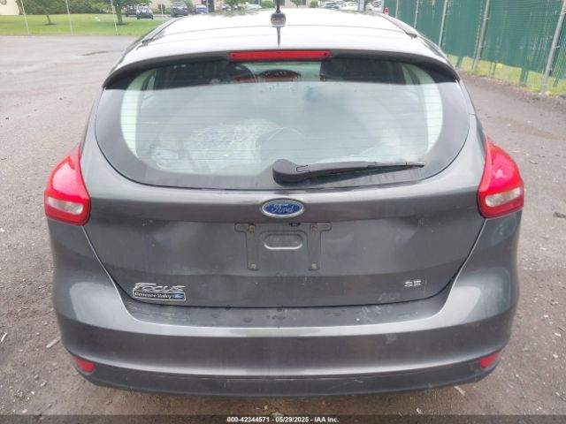 1FADP3K20FL379012 Ford FOCUS SE