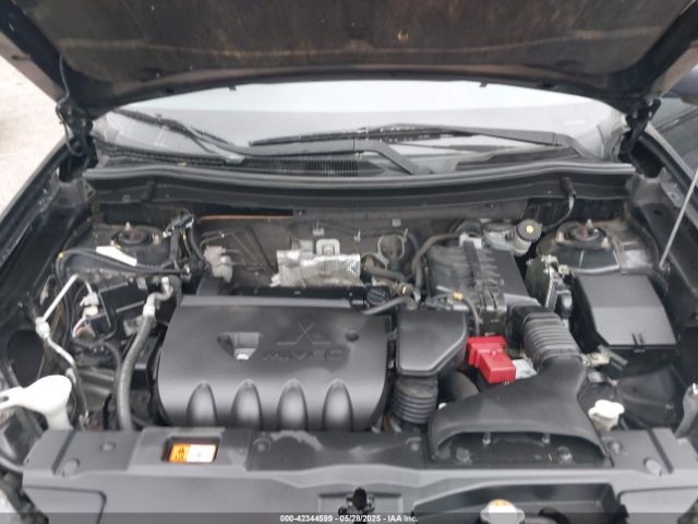 JA4AD2A35EZ019847 Mitsubishi Outlander Es