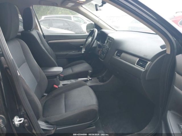 JA4AD2A35EZ019847 Mitsubishi Outlander Es