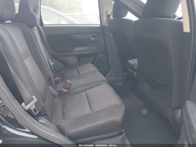 JA4AD2A35EZ019847 Mitsubishi Outlander Es